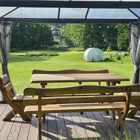 Nyaraló Nad Jeziorem Krzeszna