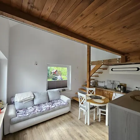 Holiday home Nad Jeziorem Krzeszna