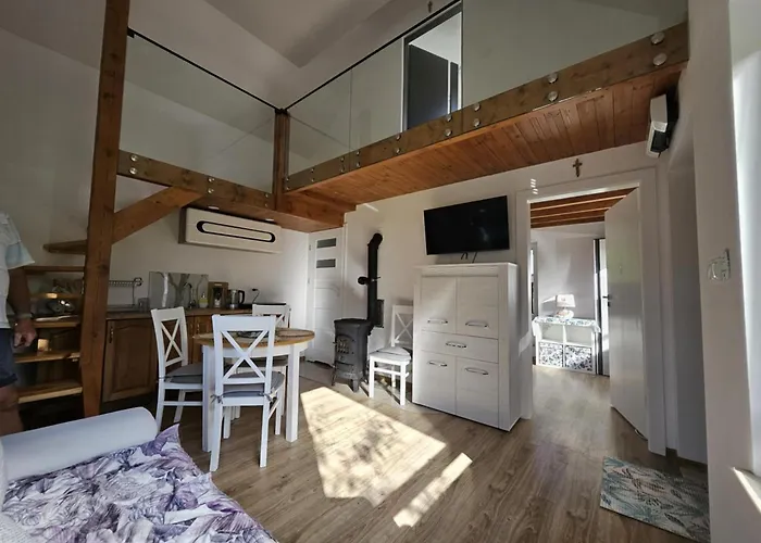 Nad Jeziorem * Krzeszna